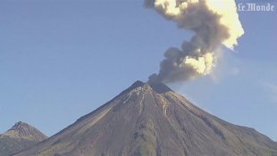 Vidéo : l'éruption su Colima, Mexique (unité 26)